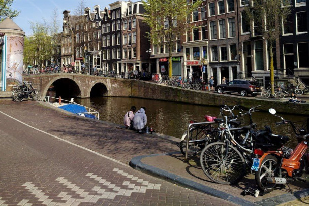 Власти Амстердама - против массового туризма